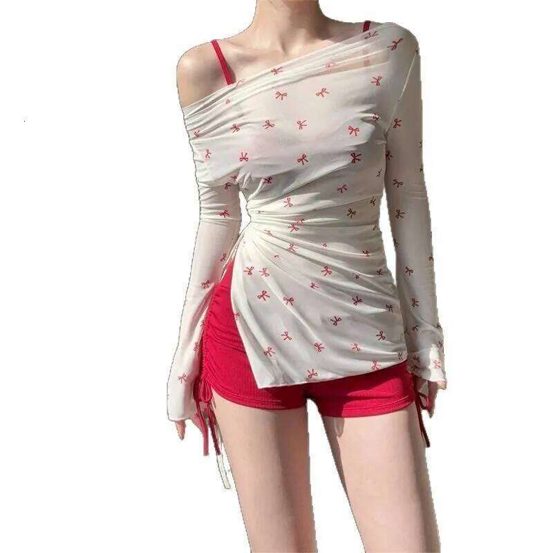 New Women, Pure Desire, Spicy Girl Temperament, Long Sleeved Halter Top, Bikini Split Swimsuit for Women 26H0313