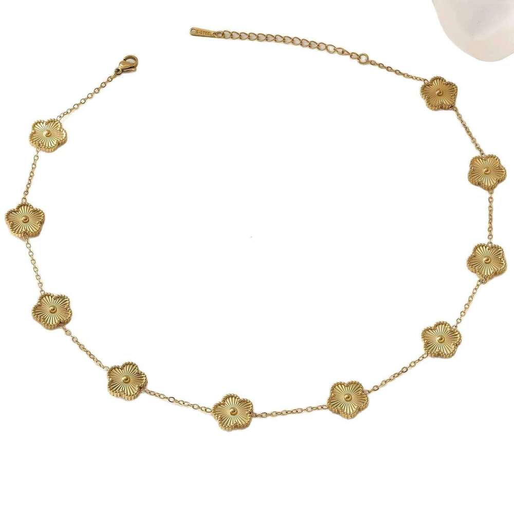 Waterproof Laser Stainless Steel Five Y2K 10 Flower Necklace Simple for Woman Daily Party Aesthetic Jewelry Cr H260312