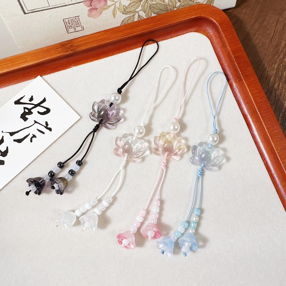 Chinese-style Handmade Beaded Lotus Pendant Key Chains Mobile Phone Chain for Women Men Ethnic Charm Jewelry Accessory Gift 260311