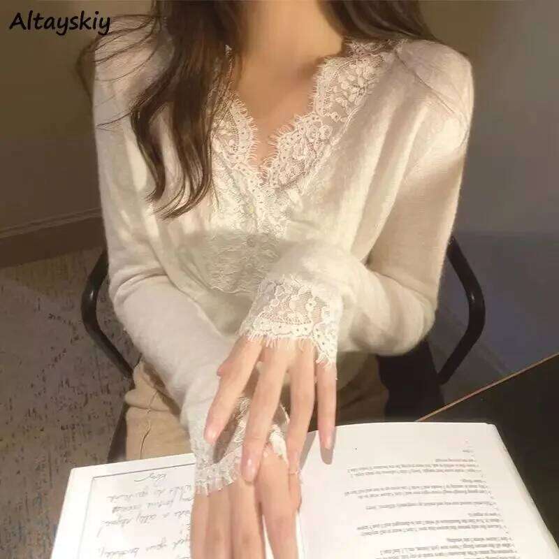 Cardigan Women Hotweet Tender Lace Inner Slim Y2k Sweater Casual Korean Style Girls V-neck Soft Autumn Long Sleeve Temper Chic Z260313