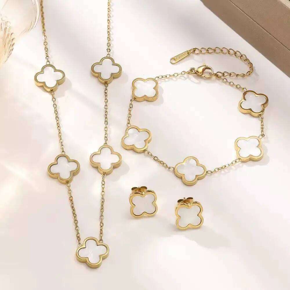 Fashionable Minimalist Stainless Steel Cr Pearl Necklace, Earrings, and Set H260312