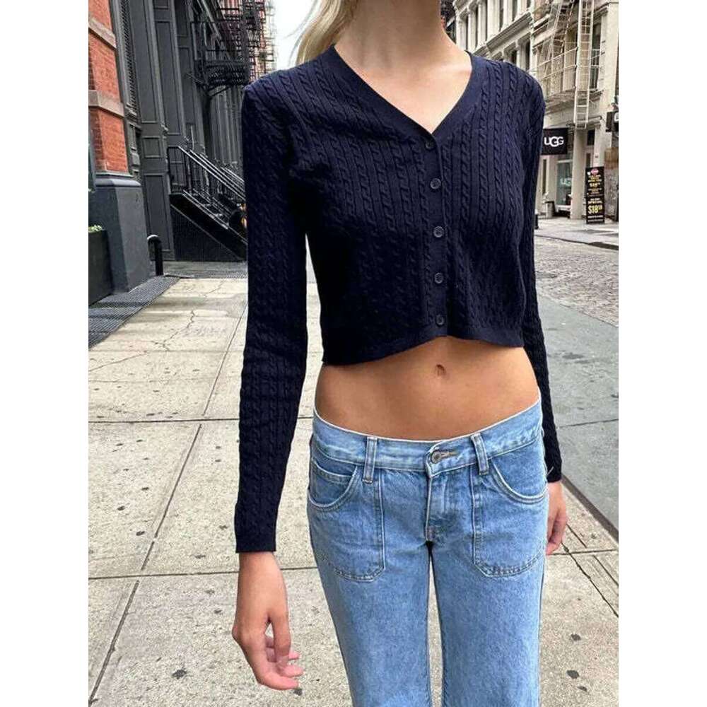 Twisted Flower Knitted Cardigan Sweater Woman Long Sleeve V-Neck Sweet Cropped Coat Autumn Streetwear Fashion New Sweaters Top Z260313