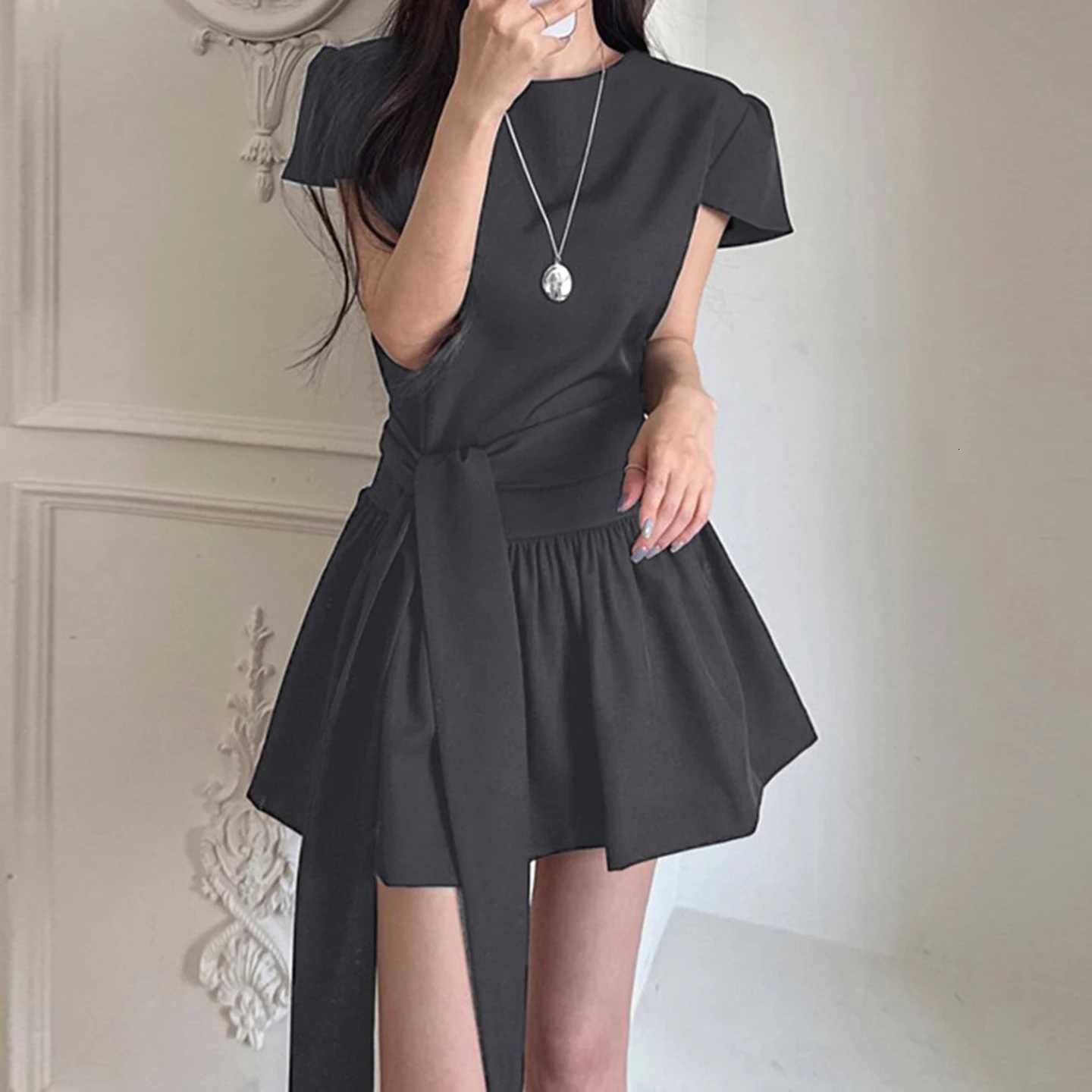 SUCHCUTE Casual Waist Tie A Hem Solid Color Dress For Women Harajuku y2k Streetwear Short Sleeve O-neck Mini Dress Summer KoreanT260314