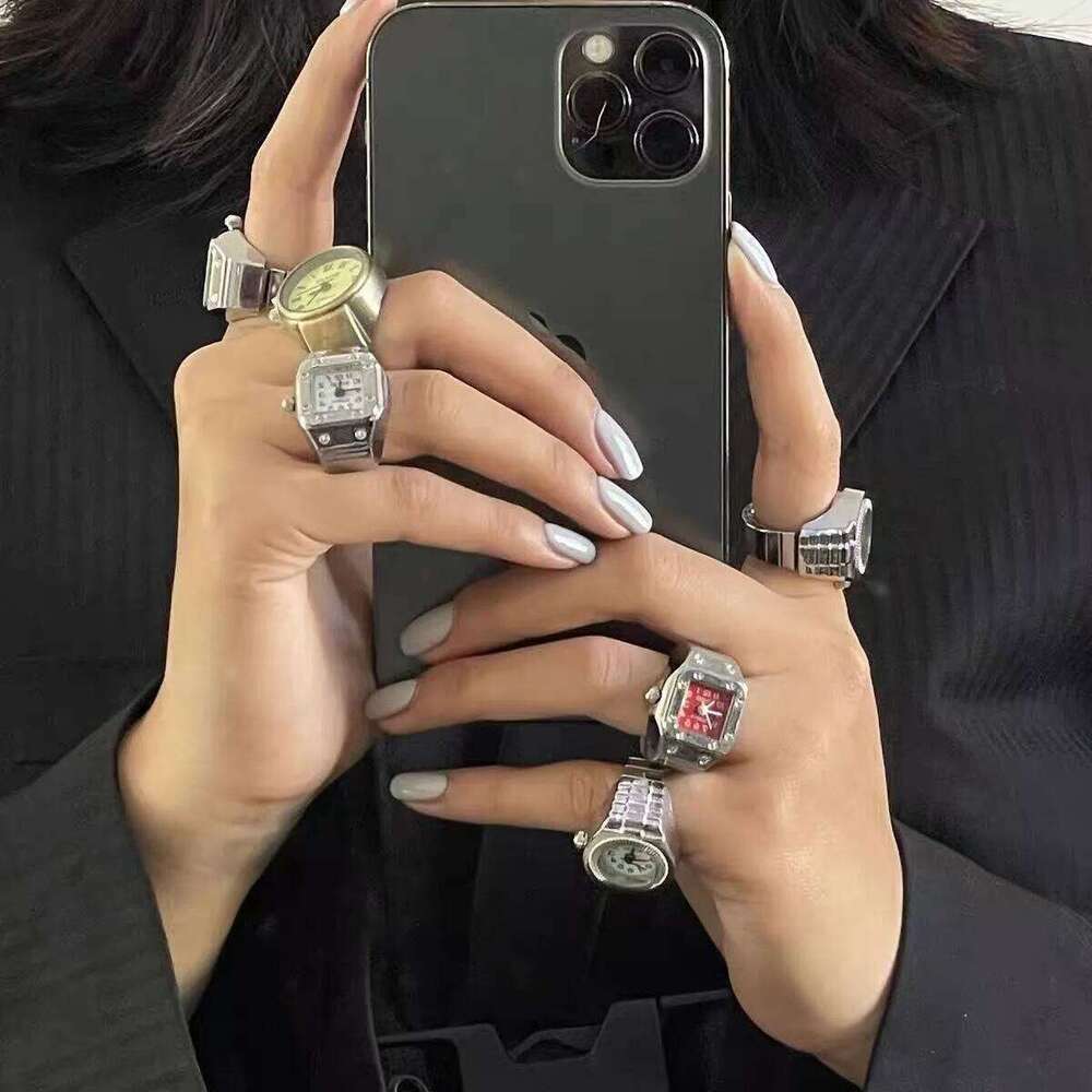 Fashion Real Ring for Men Women Silver Color Stainless Steel Punk Jewelry Mini Clock Retro Creative Battery Rings H260312