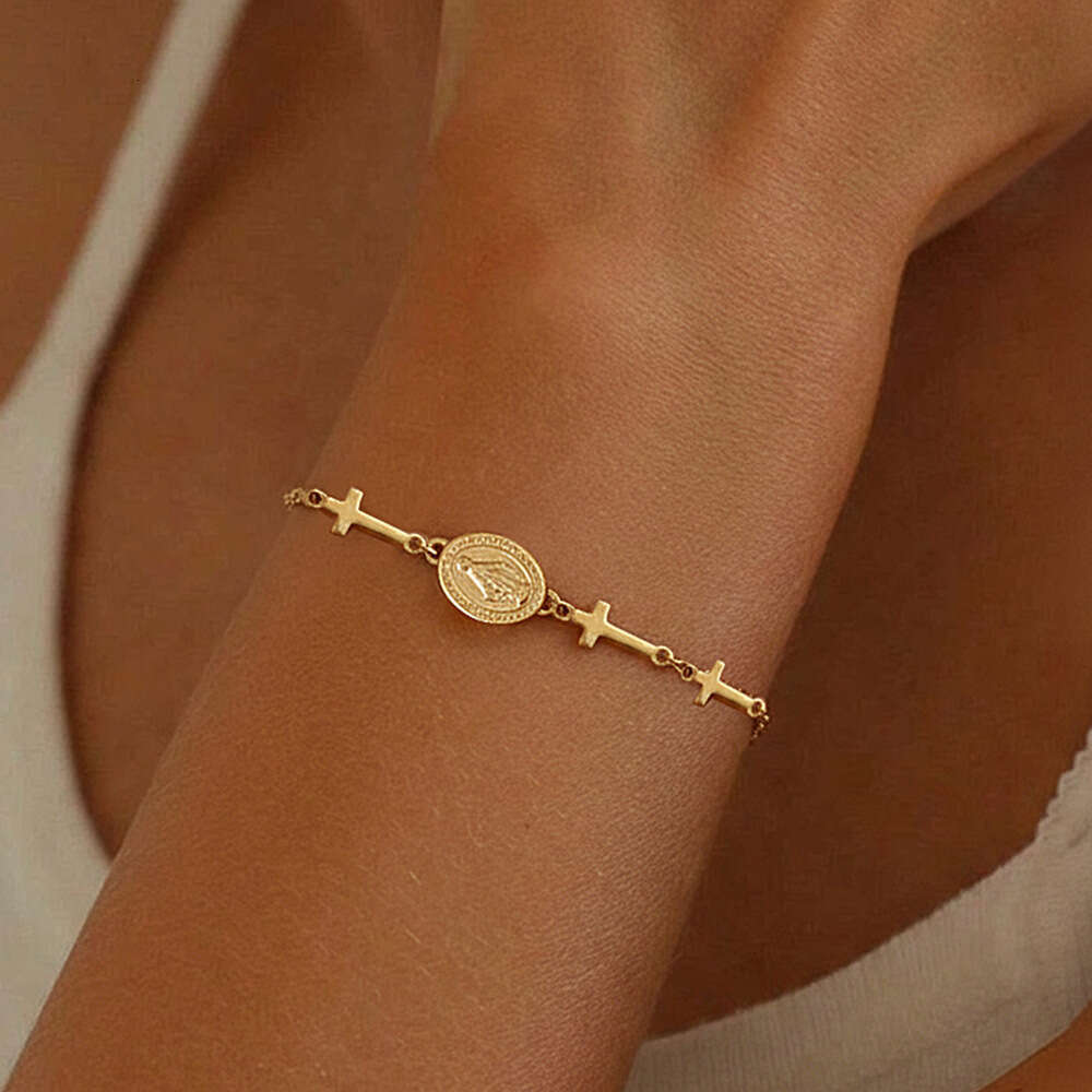 Women Jewelry Bracelets Charm Bracelets Stainless Steel 18K Gold Plated European American Cross Commute Fashion Women Bracelet - view 3