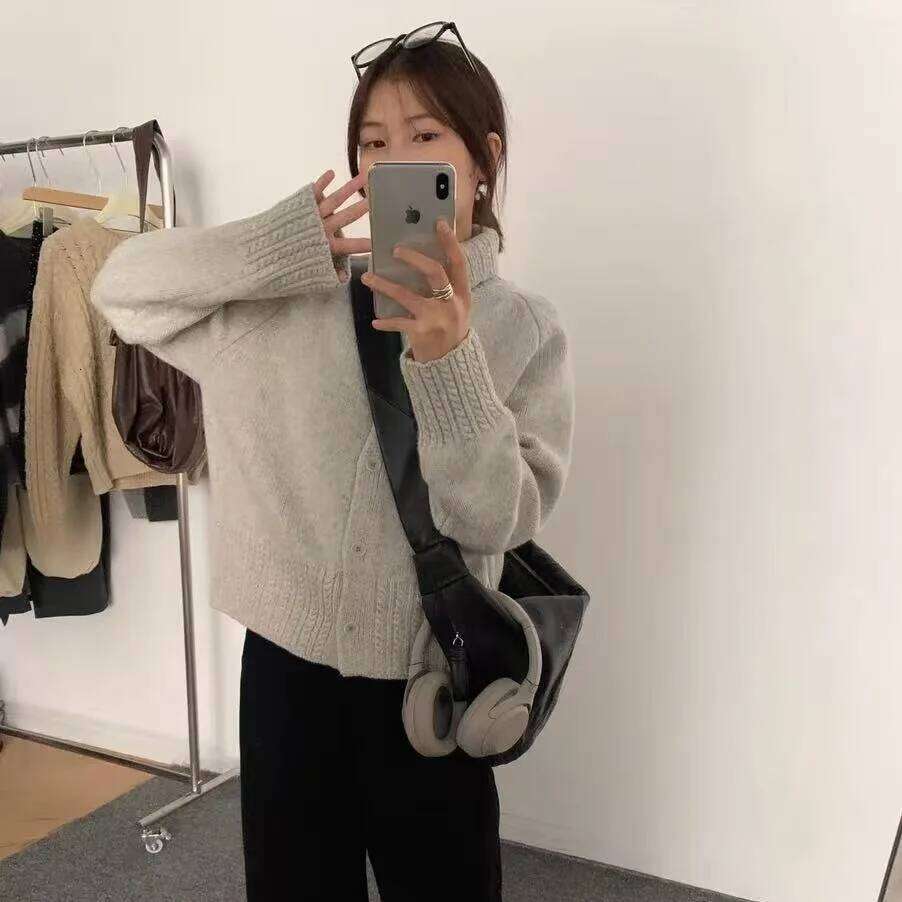Korean High Neck Colid Color Sweater Women's Autumn Winter Temperament Single Breasted Casual Long Sleeve Knitted Caedigan Top Z260313