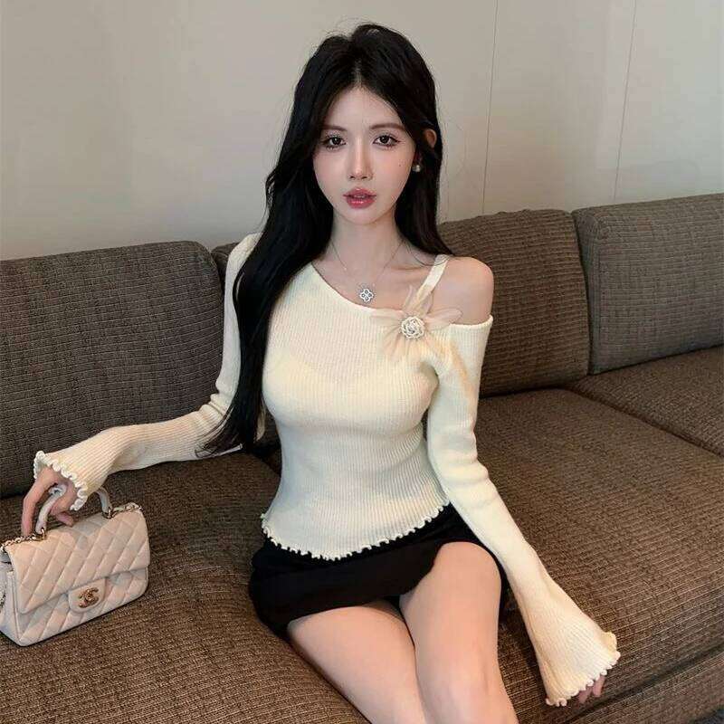 Off Shoulder Sexy Women Casual Sweaters Autumn Winter Long Sleeve Korean Style Y2k Clothes Slim Flower Knitted Tops Pullovers Z260313