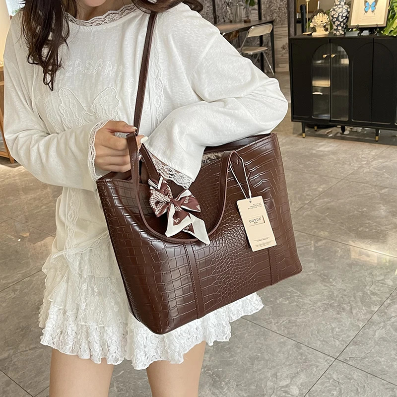 MOODS Crocodile Pattern Women Bag Big Capacity Shopping Shoulder Totes Pure Color Soft PU Leather 2025 Latest Handbag With Scarf 260303