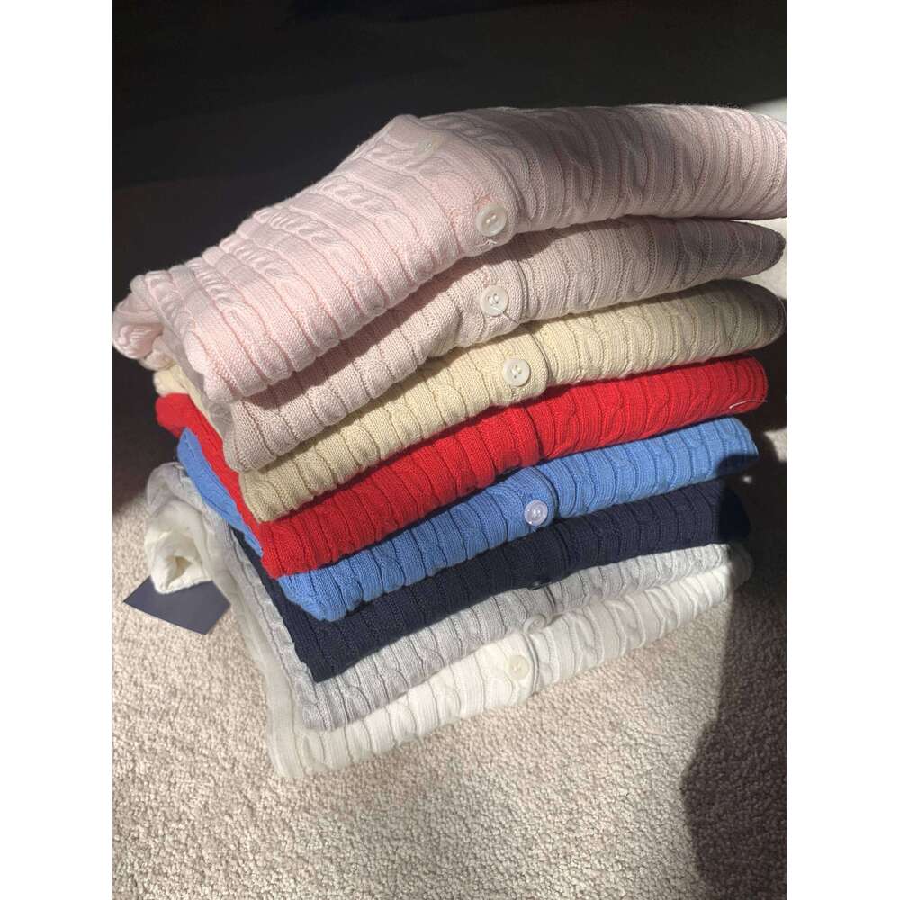 New Red Twist flower Knitted Sweater Cardigan O-Neck Single Breasted Long Sleeve Slim Coat Vintage Streetwear Simple Crop Top Z260313