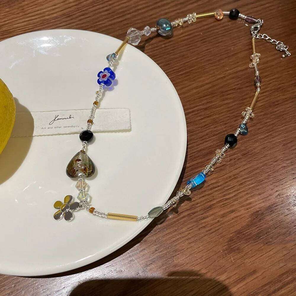 Korean Exquisite Retro Flower Heart Beaded Necklace For Women Personality Simple Cool Clavicle Chain Fashion Y2K Jewelry H260312