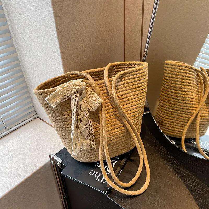 Woven Straw For Women Large Capacity New Fashion Summer Versatile Shoulder Beach Tote Bag