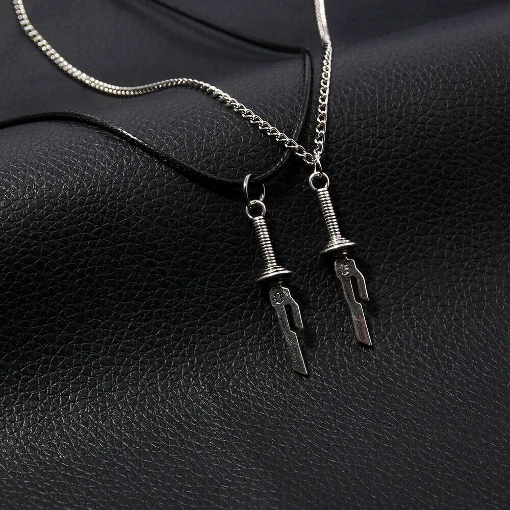 Anime Jujutsu Kaisen Fushiguro Toji Sword Necklace Spear of Tianri Knife Pendant Cosplay Necklaces For Unisex Choker Jewelry H260312