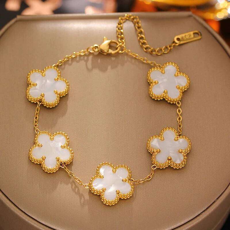 Trendy Lucky Clover Flower Stainless Steel Bracelets For Women Girl Romantic Plant Metal Jewelry Party Birthday Daily Bangles Z260313