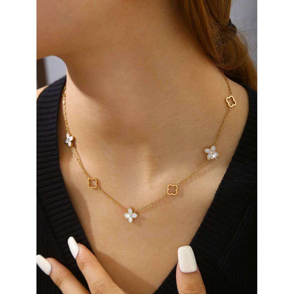 Fashion Commuter Light Senior Sense Stainless Steel Set Diamond White Shell Flower Lockbone Chain Women'S H260312