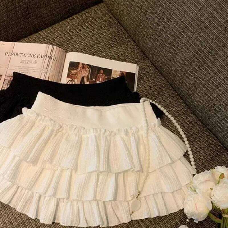 Sweet Puffy Cake Women Skirts Korean Fashion Ruched Ruffle Mini Campus Harajuku Casual Versatile Elastic Waist Solid Skirt Z260314