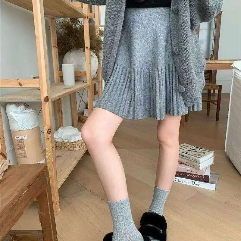 2025 Spring Autumn New High-waisted A-line Skirt Women Knitted Pleated Shirts Lady Solid Color Preppy Style Mini Skirts Z260314