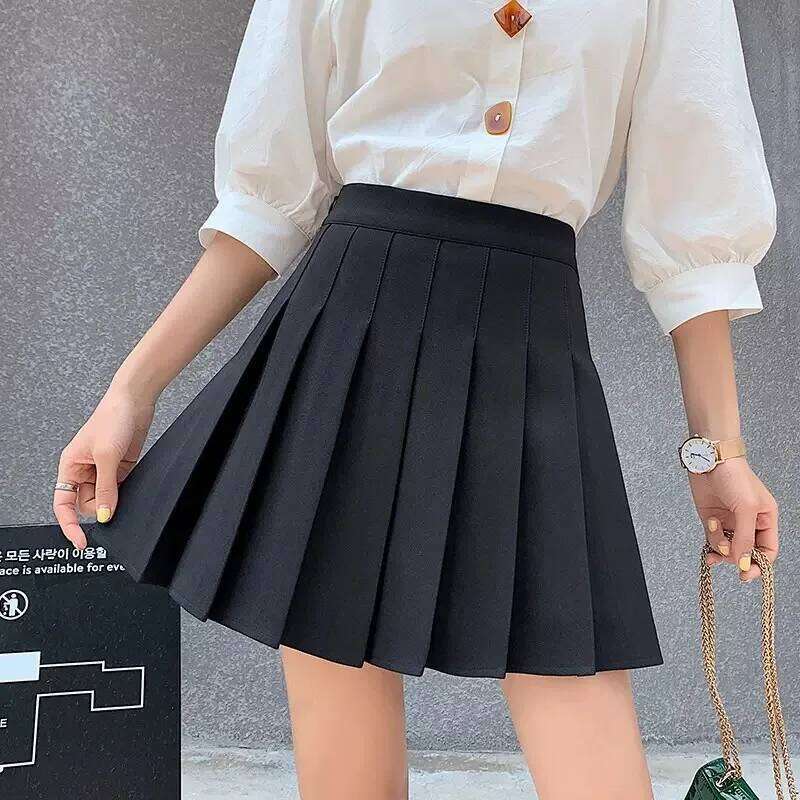 2025 pleated skirt for women in spring and autumn, winter, small checkered skirt, high waist, slimming effect, plus size Z260314