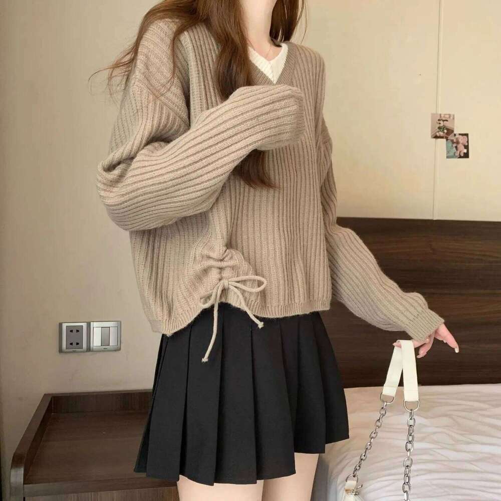 Knitted Women's 2025 New Autumn Winter Fashion Versatile Slimming V-neck Long Sleeved Fake Two-piece Drawstring Sweater Z260313