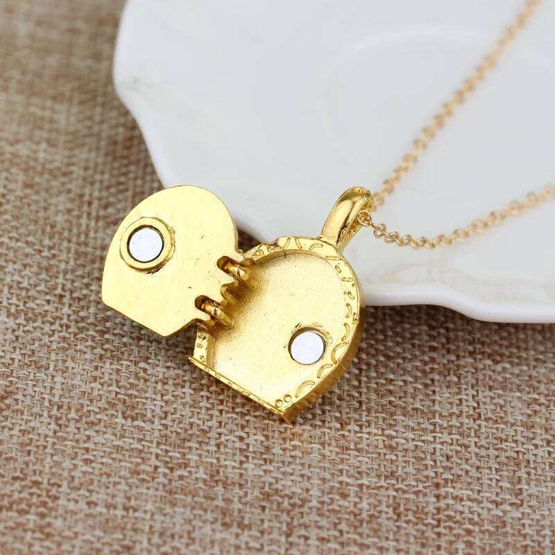 Vintage Jewelry Charm Green Door Locket Pendant Necklace For Men And Women Gift maxi plated gold statement necklace H260312