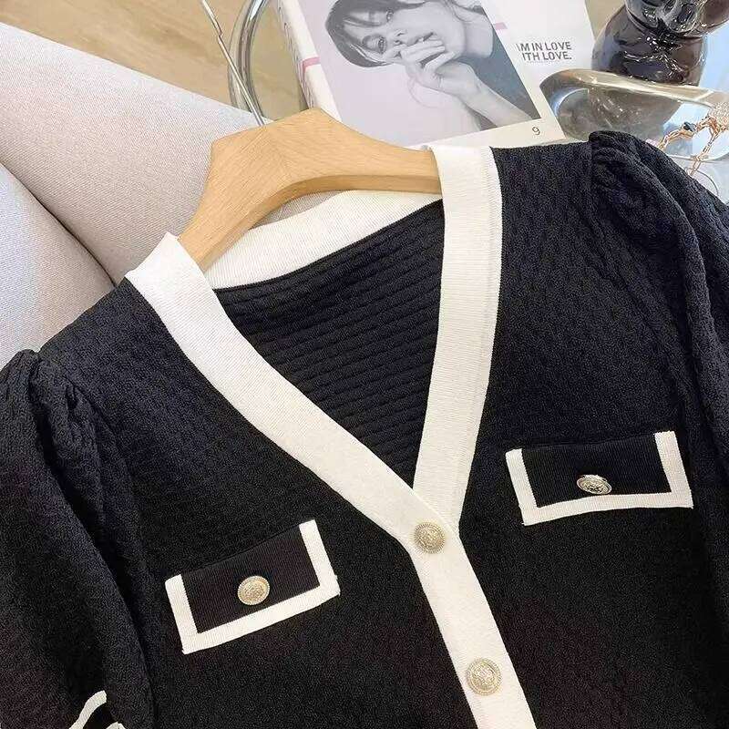 White Black Pink Knitted Cardigan Women Summer Knit T-shirt Short Sleeve Single-breasted Pocket Design Tops Chic Tees V-neck New Z260313