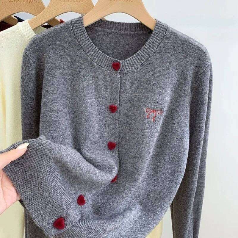 2025 Women's Autumn Embroidery Bow Knitwears Fashion Long Sleeve Heart Button Comfortable Cardigan Top Korean Ladies Sweaters Z260313