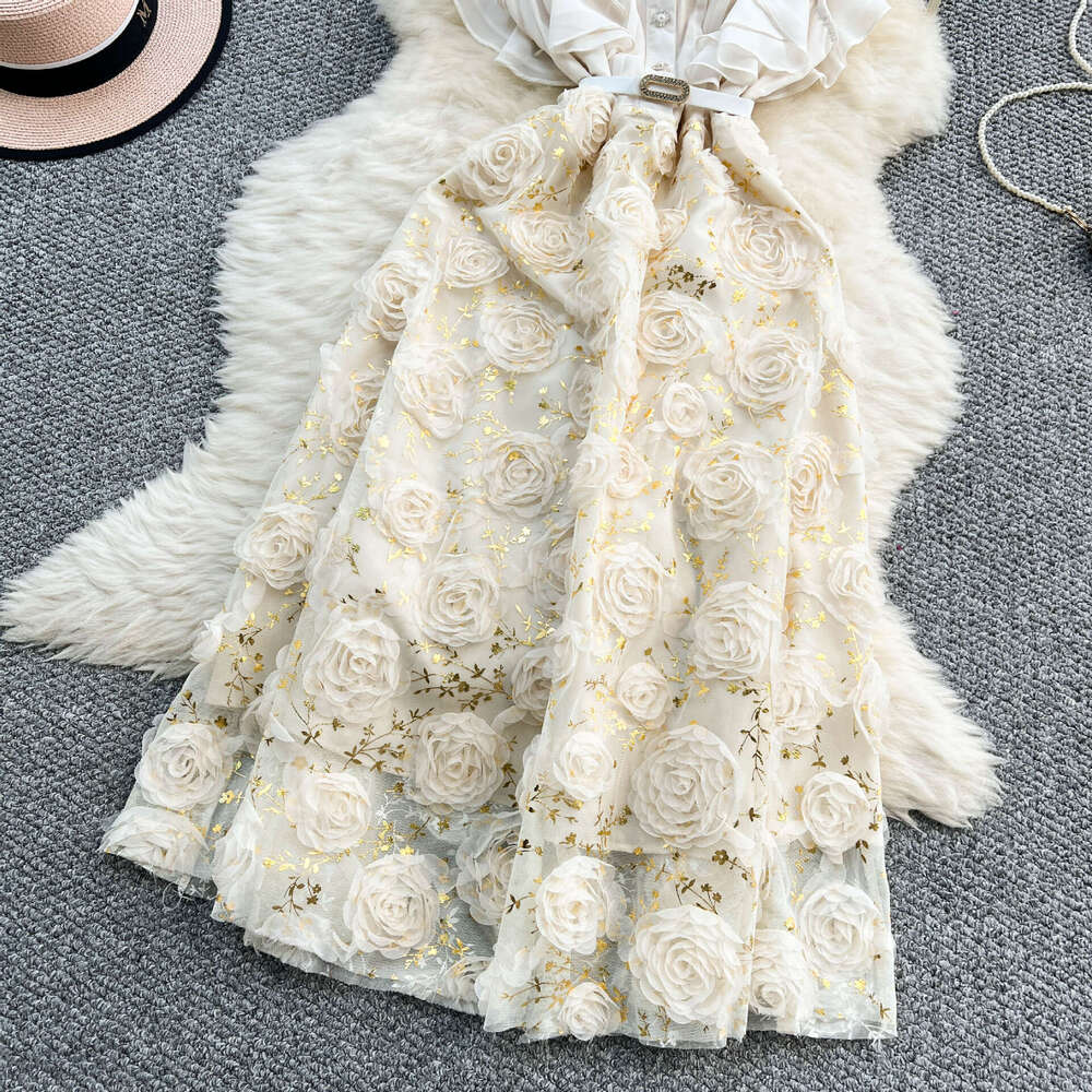 Women's French sweet pleated patchwork short sleeved dress with summer high-end design featuring three-dimensional floral details