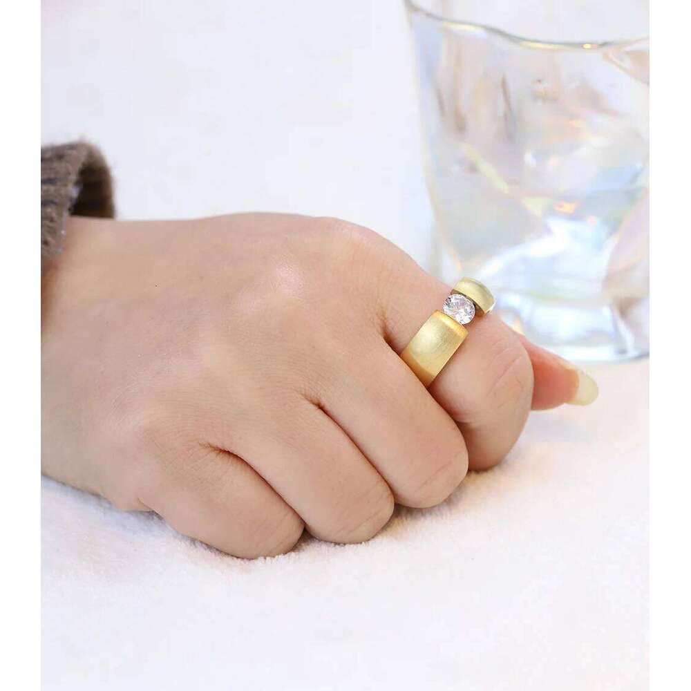 Gold-Color 316L Stainless steel Rings for Women Men Fashion Diamond Studded 8.5mm Ring Wedding Party Gifts H260312