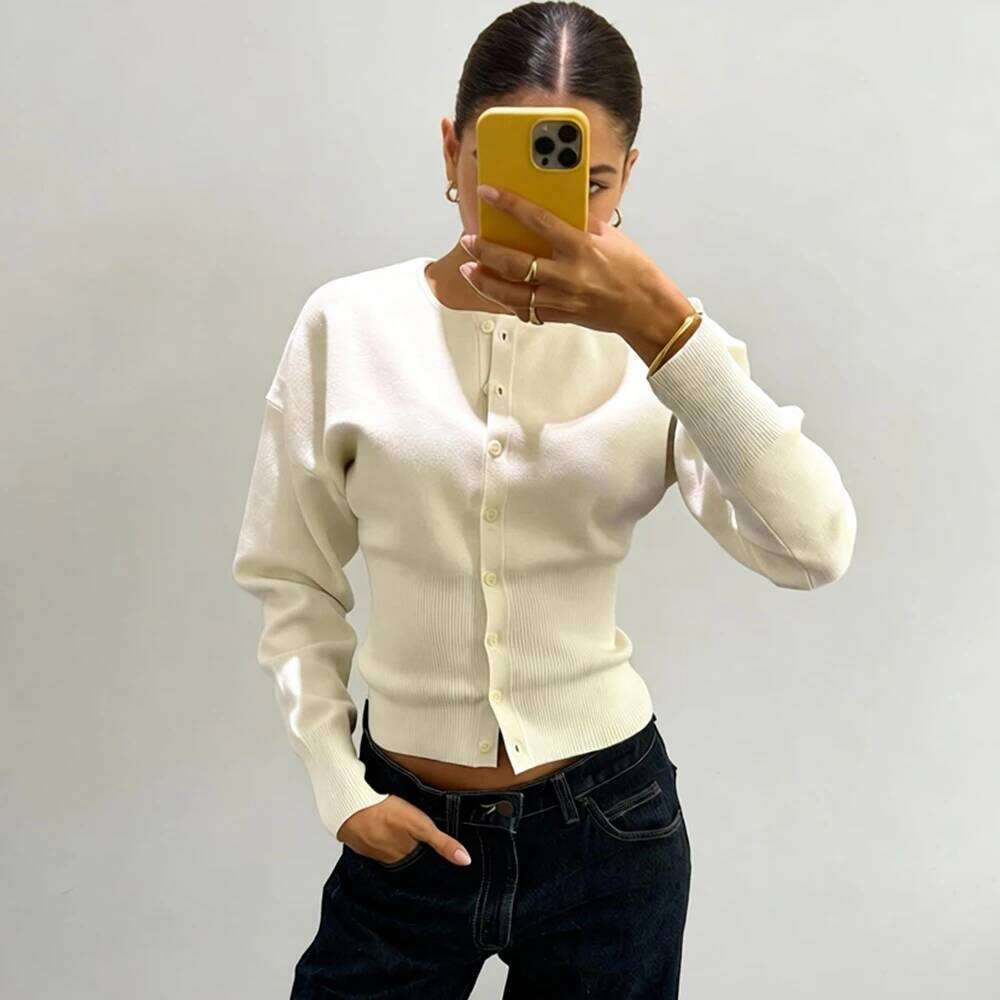 Tuularose Autumn Fashion Knitwear Female Ribbed Patchwork Slim Casual Cropped Inner Top Women Knit Cardigan Outwear Z260314