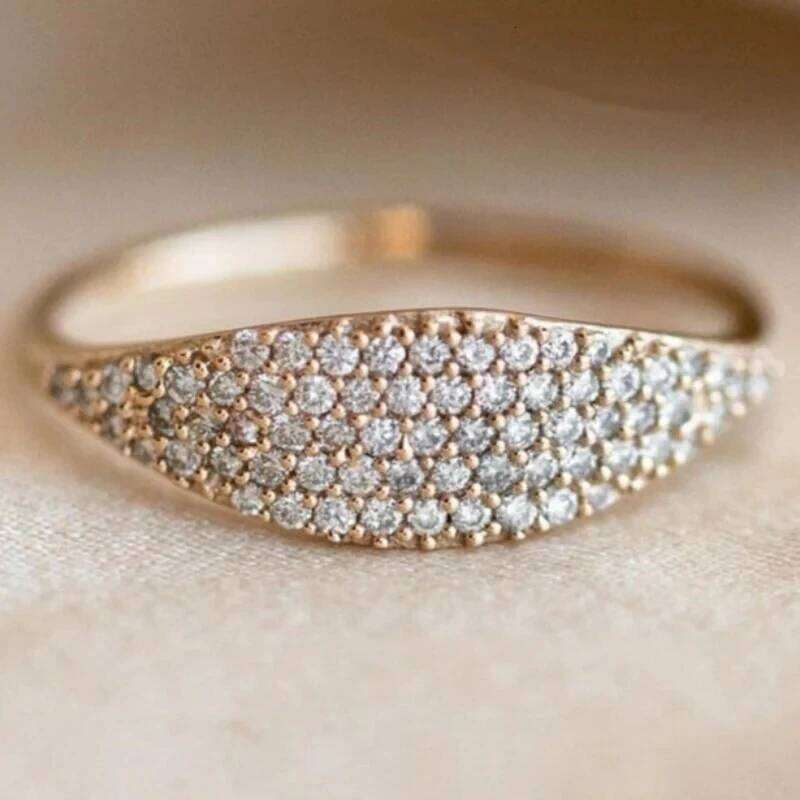 Huitan Simple Elegant Women Full Bling Iced Out CZ Stone Gold Color Female Rings Wedding Party Statement Jewelry H260312