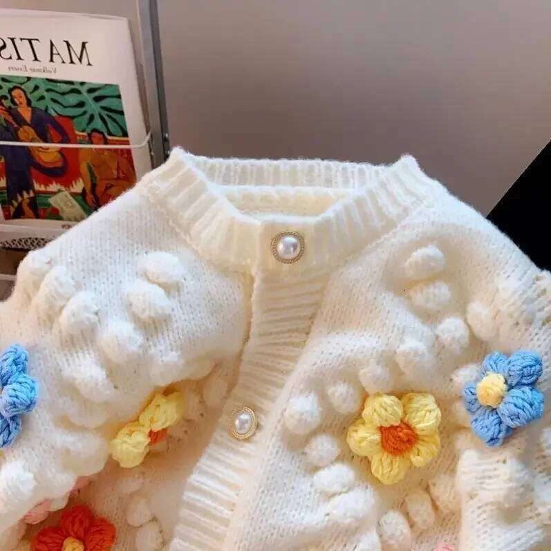 Kawaii 3D Flower Embroidery Knitted Cardigan Women Long Sleeves Single Braested Contrast Color Sweater 2024 Autumn Z260313