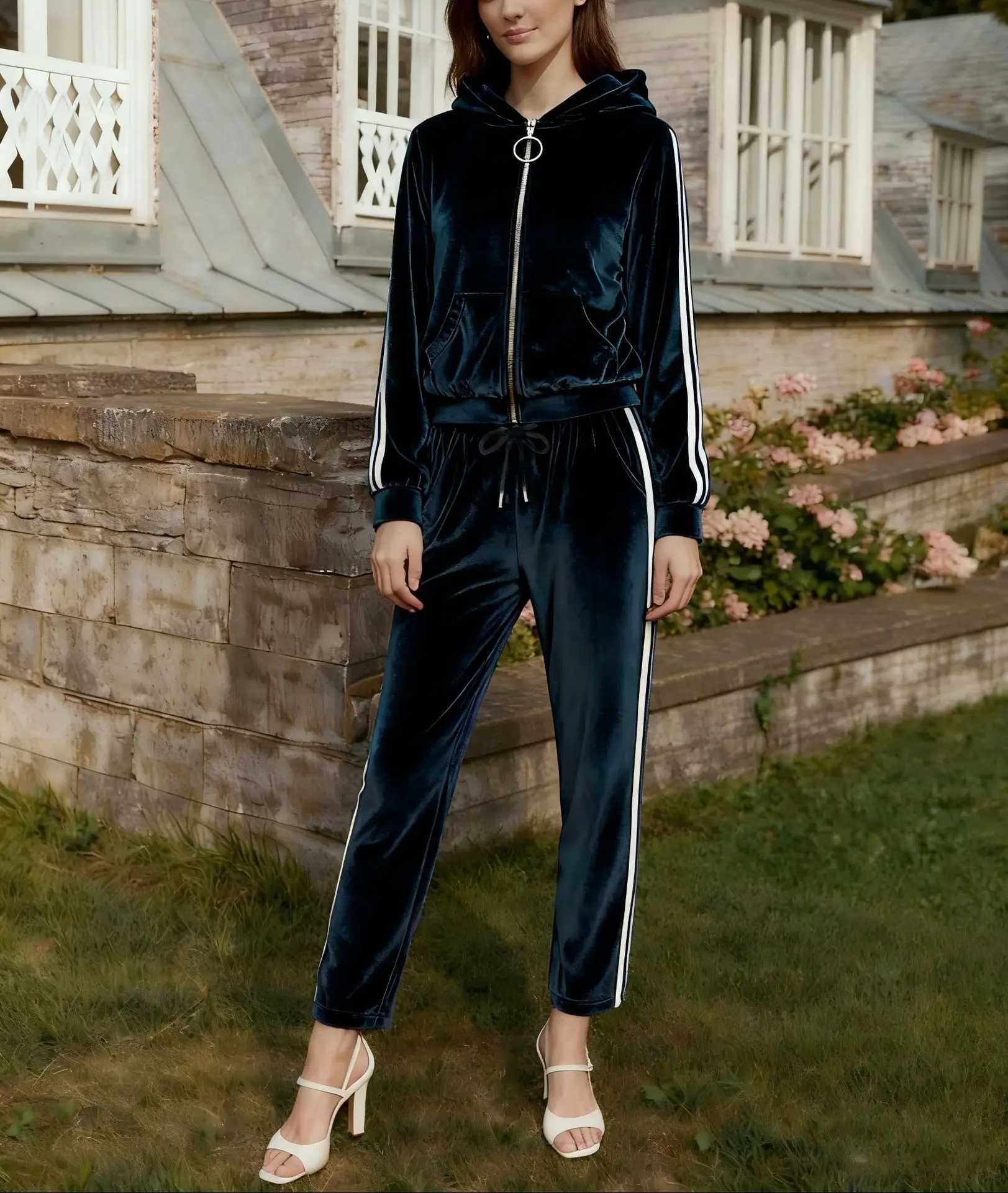 Velvet Tracksuit Women Two Piece Pants Set Sportswear 2025 Spring Fall Casual Zipper Hoodies JacketPants Jogging Suit M260313