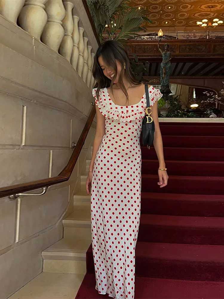 Sexy Off Shoulder Polka Dot Long Dress Women Vintage Sleeveless Waist-cinching Slim Party Dresses Female 2025 Summer Chic StreetT260314
