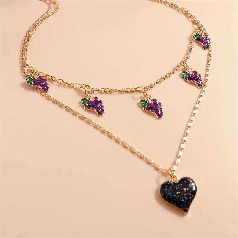 Aihua Boho Gold Color Red Heart Cherry Necklace Romantic Sweet Simple Clavicle Necklaces for Women Collar Fashion Jewelry Gifts H260312