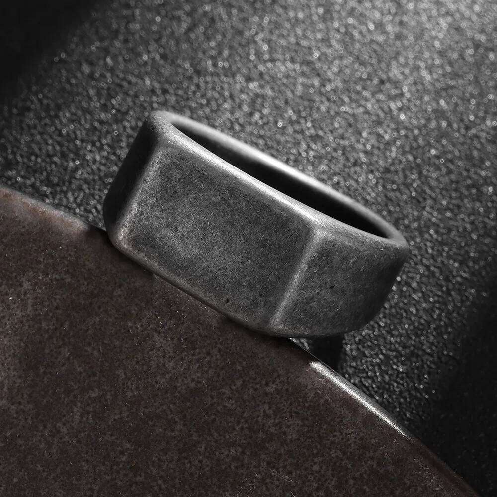 Unisex Titanium Steel Ring Simple Rectangular Pattern Fashionable Jewelry for Men & Women Valentine's Day Gift Size 7-13 H260312