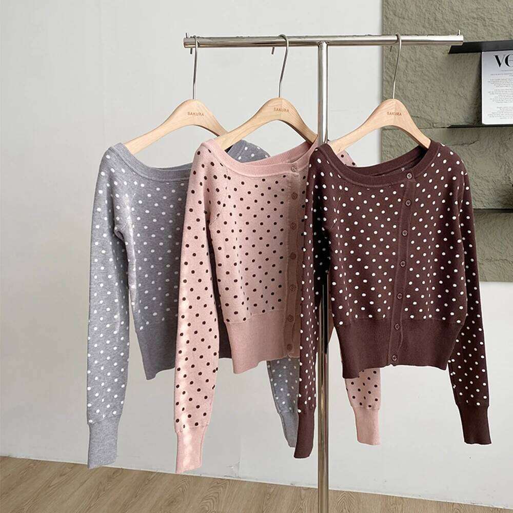 Korean-style Polka Dot Women Cardigans Single Breasted Slim Slanted Shoulder Knit Sweater 2025 Autumn Versatile Knitwear Tops Z260313