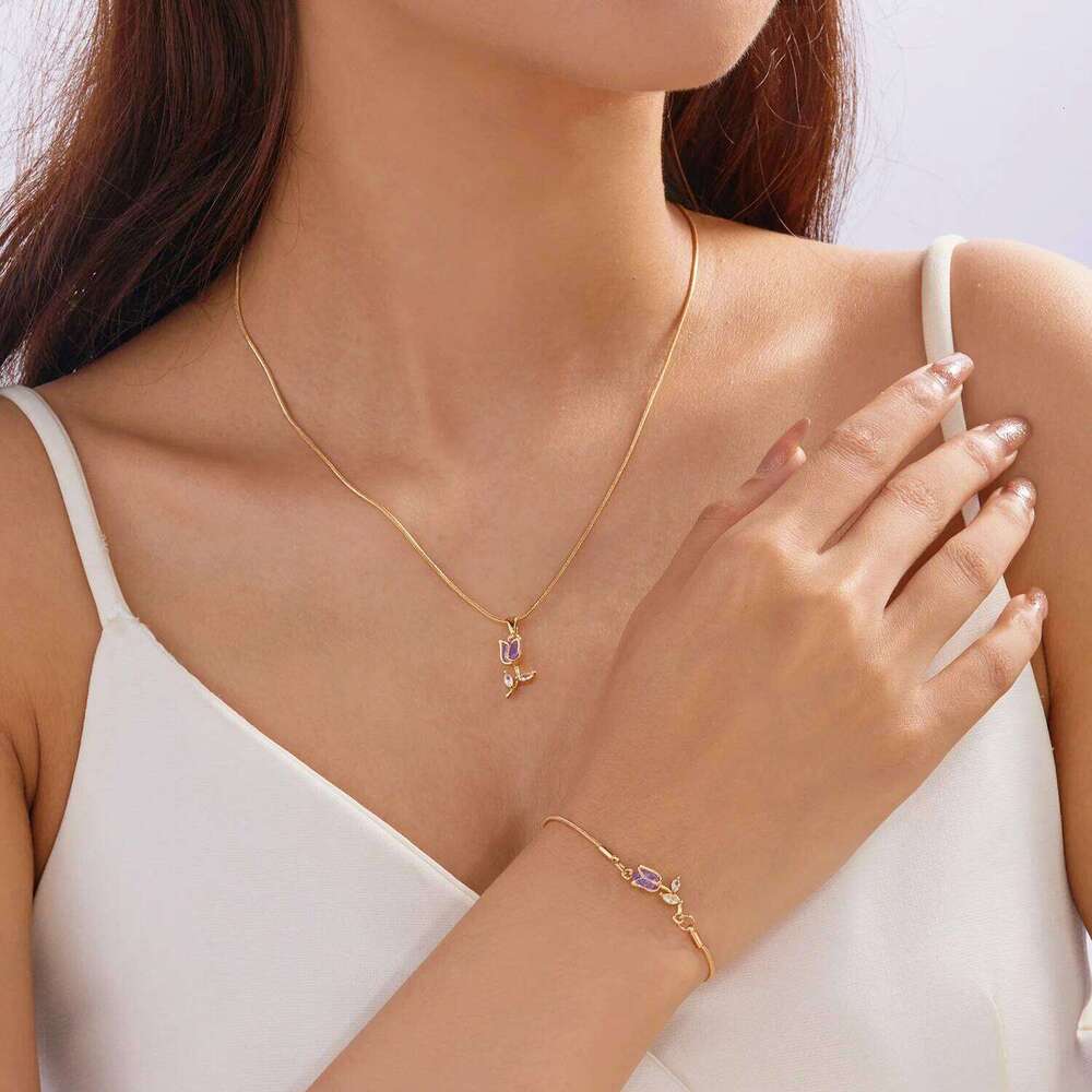 Light Zircon Tulip Flower Pendant Necklace for Women Elegant Stainless Steel Clavicle Chain Fashion Party Jewelry Gift H260312