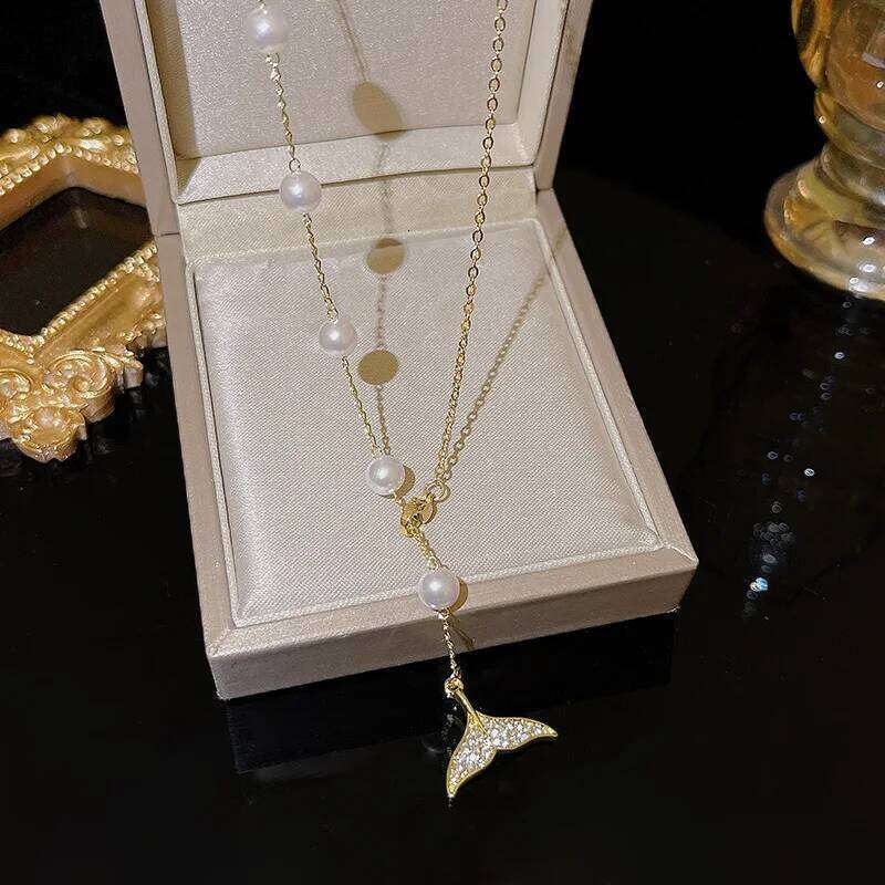 2025 Pearl for Women, High-End Versatile Elegant Butterfly Titanium Steel Clavicle Chain, Internet Celebrity Style Necklace H260312