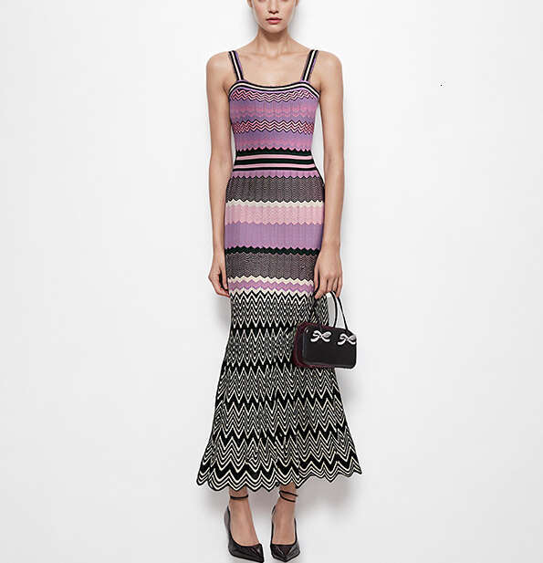 Designer French Elegant Women's Spring and Summer Sleeveless A-line Hoodie Wave Striped Medium Length Knitted Dress