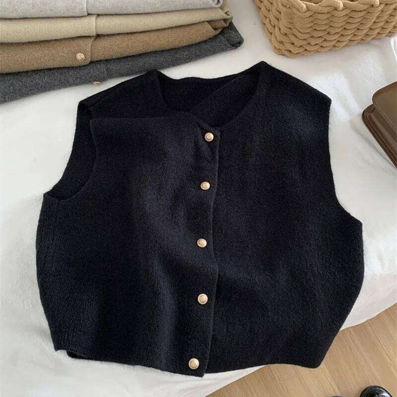 Fashion Gold Buttons Vest Fall Loose Women Knitted Sweater Causal O Neck Ladies Cardigan Tanks Autumn Solid Female Coats New Z260313