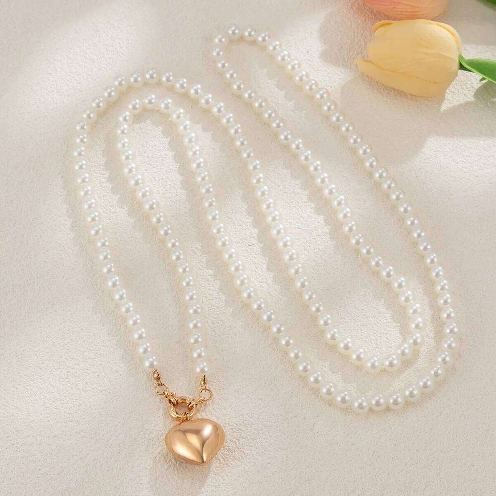 Boho Heart shaped Pendant Necklace 2025 Women's Simple Sweet Long Imitation Pearl Beads Girl Wedding Fashion Jewelry H260312