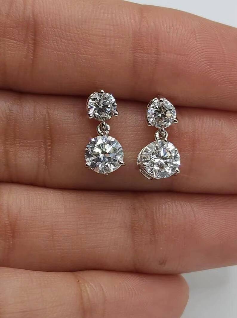 Wholesale Luxury Moissanite Diamond Earrings with Stunning Sparkle Rhodium Plated IGI Certified for Birthday Gift Daily Wear