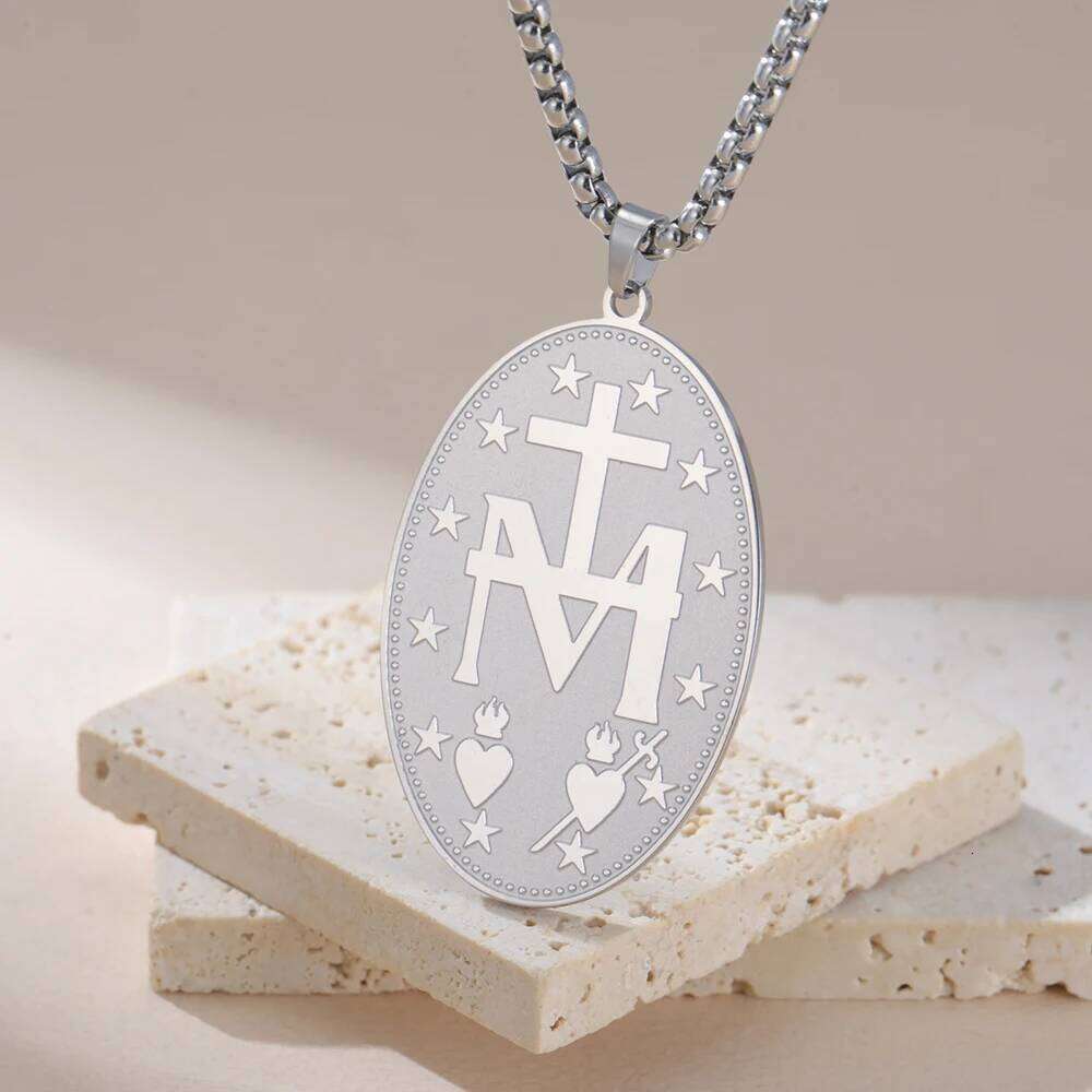 Dawapara Religious Virgin Mary Double Sided Carved Necklace Catholic Mother of God Pendant Stainless Steel Jewelry H260312