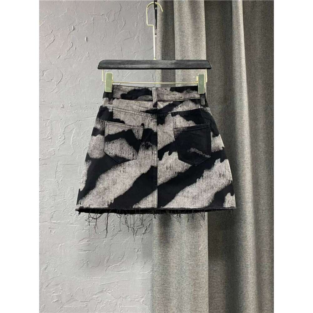 Black Gray Tie Dye Short High Waist Personalized Pattern Denim Fringed A-line Fashion Versatile Skirt Z260314