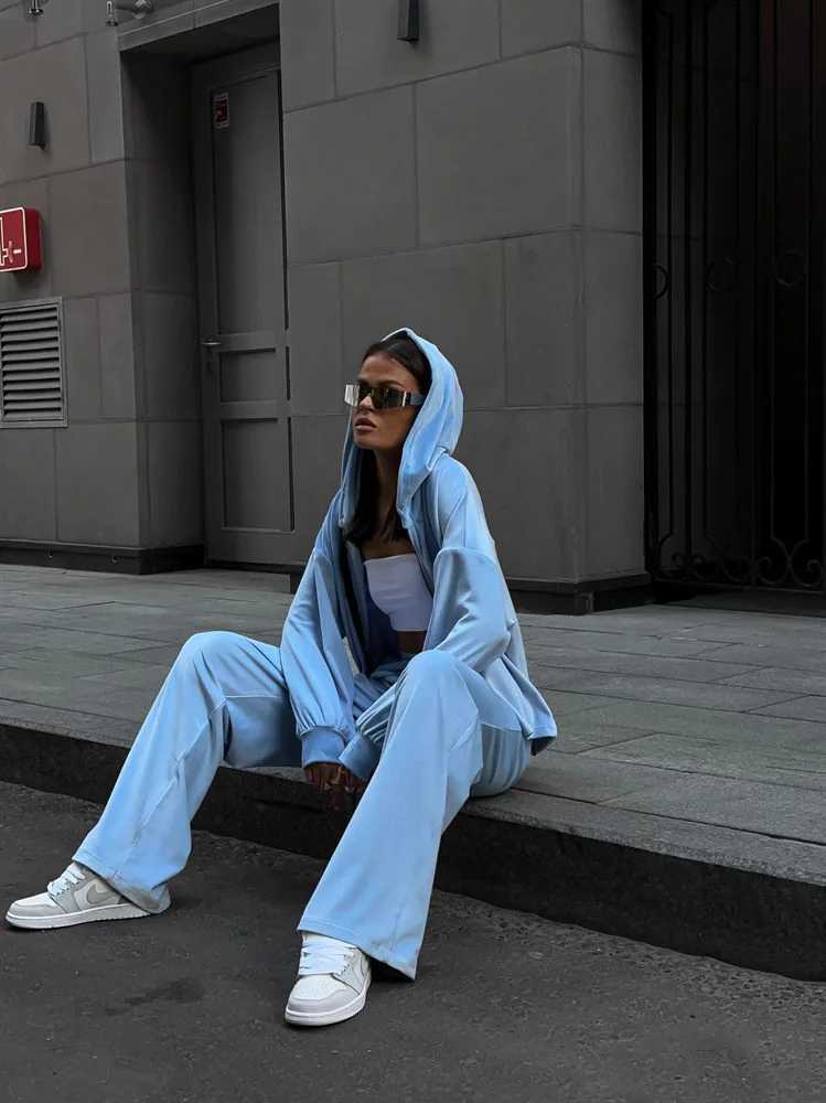 2025 Autumn Womens set Solid color long-sleeved cardigan hoodie sportswear long pants two-piece set set womens clothing M260313