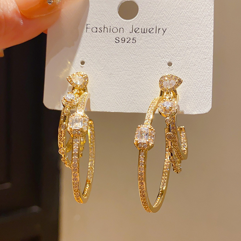 Silver needle metallic light-luxury diamond-embellished hollow geometric circular three-layer earrings with a niche high-end exquisite temperament