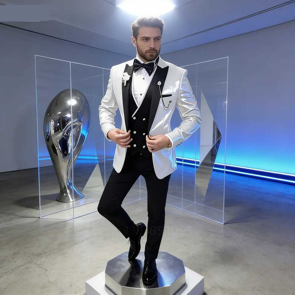 3 Piece Wedding Suits for Men Peak Lapel Double Breasted Tuxedo Jacket Vest Pants Groom Business Fashion Party Set M260313