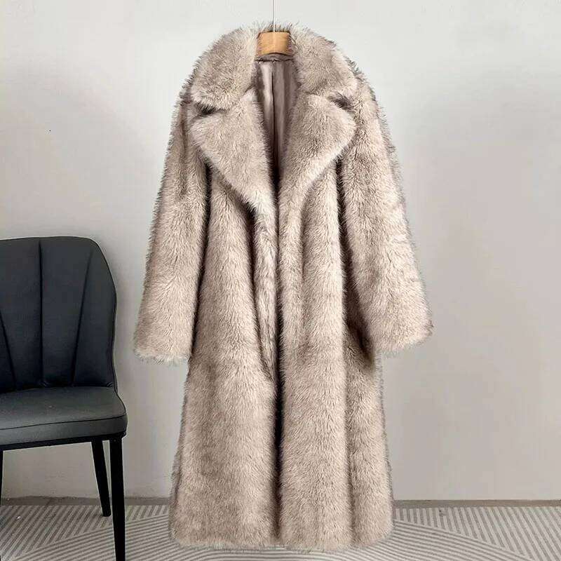 Fox Imitation Women's 2025 New Winter & Faux Fashion Lapel Solid Color Casual Wear Women Fur Coat H372 Z260313