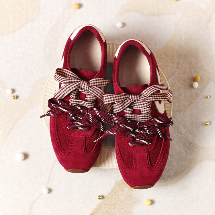 Designer Shoes Women Retro Red Training With Internal Height Increase New Model Genuine Leather Soft Soled Women Casual Sports Trendy Shoes