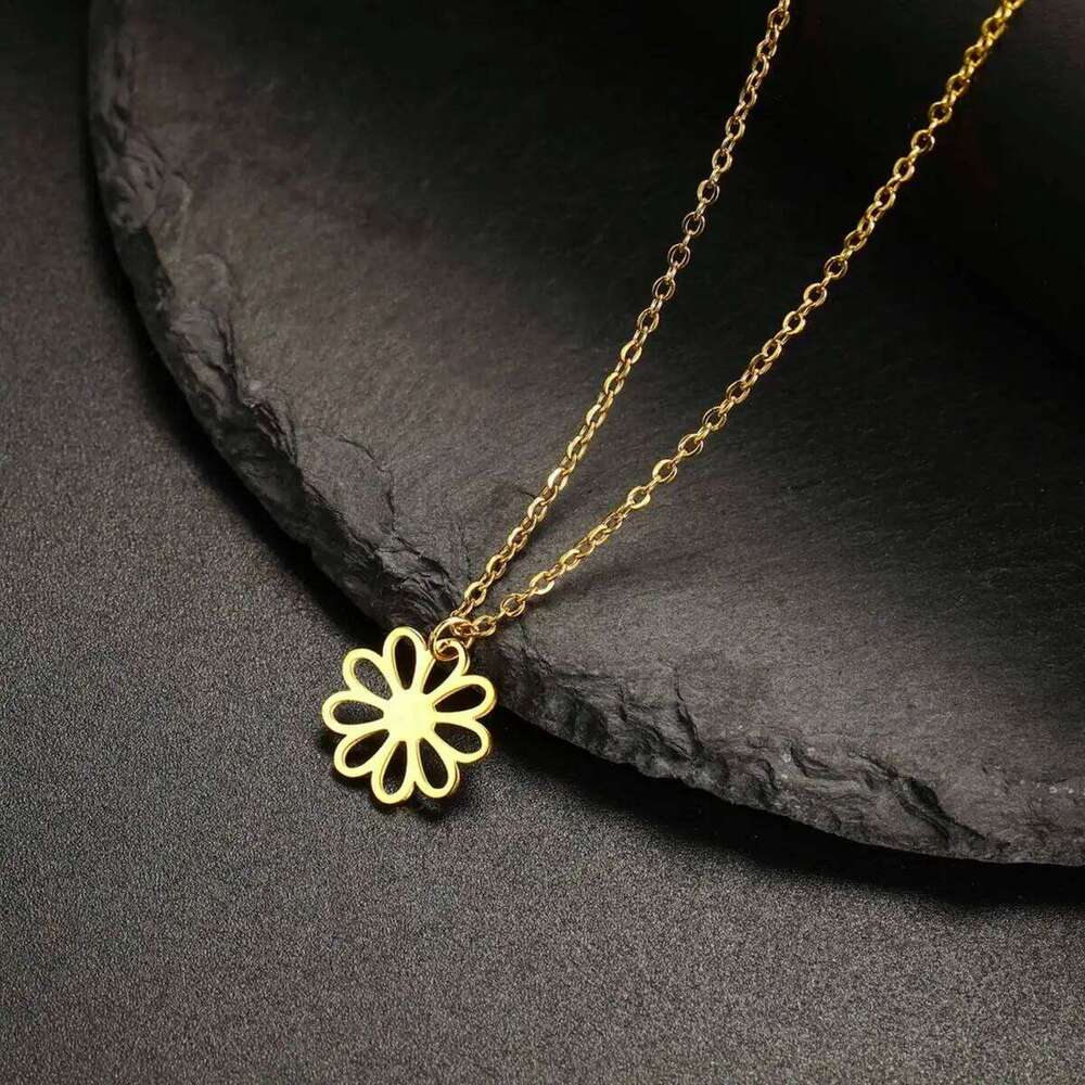 Teamer Cute Daisy Necklace Stainless Steel Minimalist Geometric Flower Charms Neck Chain Women Jewelry Mother's Day Gifts H260312
