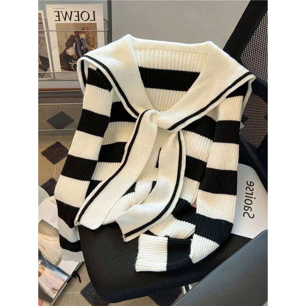 Women's Striped Knitted Top, Fake Two-Piece Shawl Collar, Contrast Color, Luxury Design, Autumn, Winter, New Arrivals Z260314